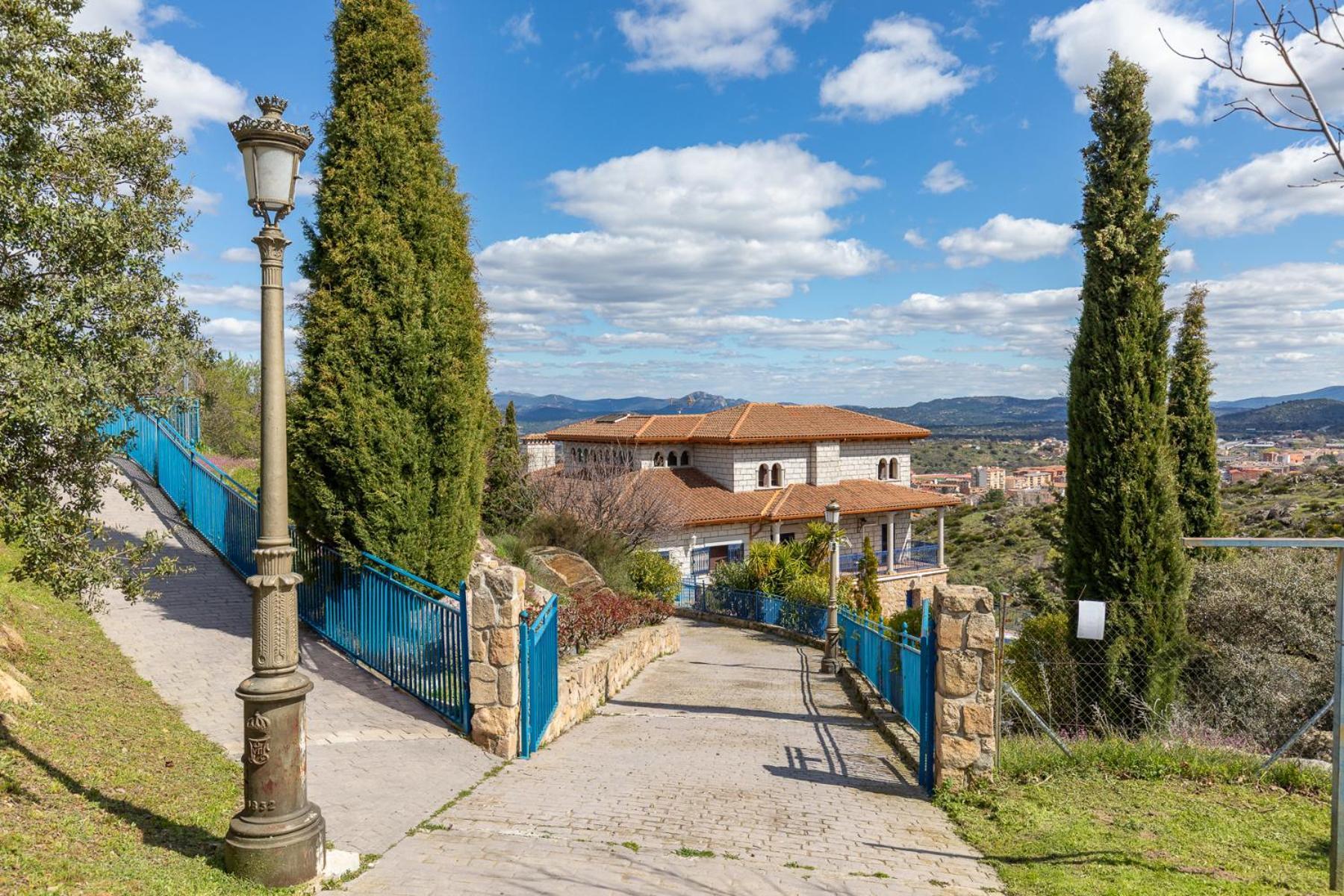 Вилла Mansion Con Jacuzzi A 40 Grados, Gran Piscina Y Padel Эль-Тьембло Экстерьер фото